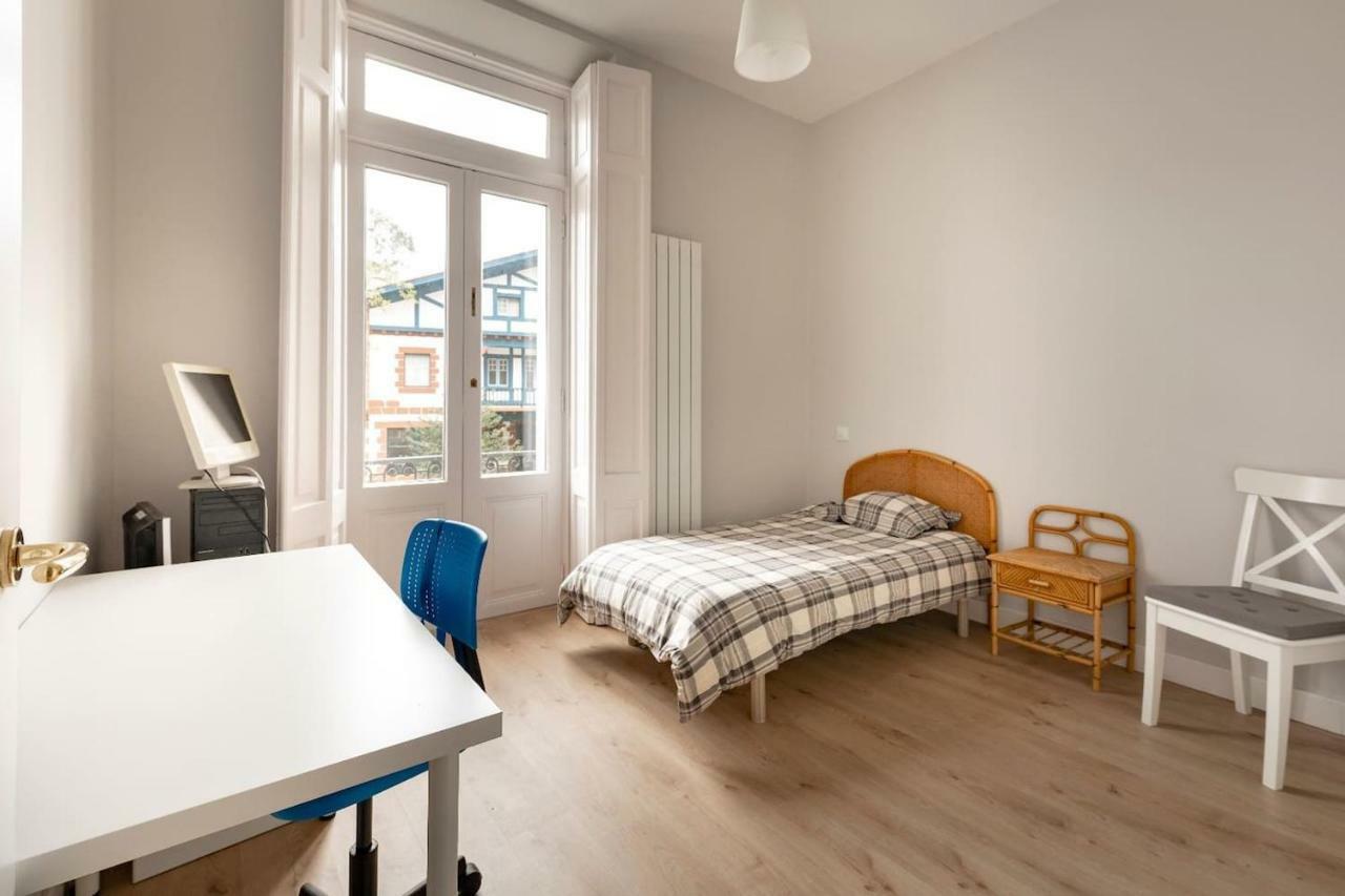 Apartamentos Casa Carre 1893 Santoña Buitenkant foto