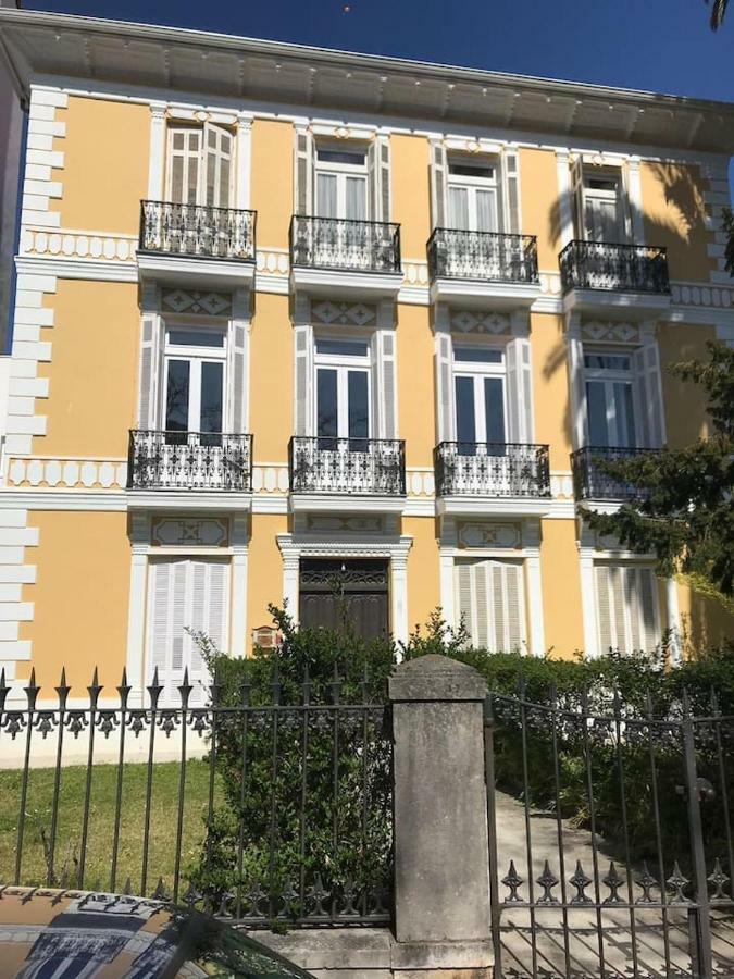 Apartamentos Casa Carre 1893 Santoña Buitenkant foto