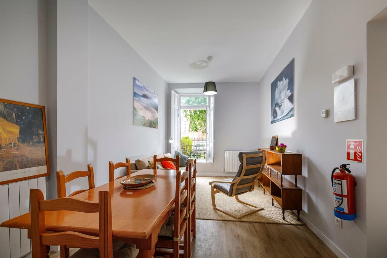 Apartamentos Casa Carre 1893 Santoña Buitenkant foto